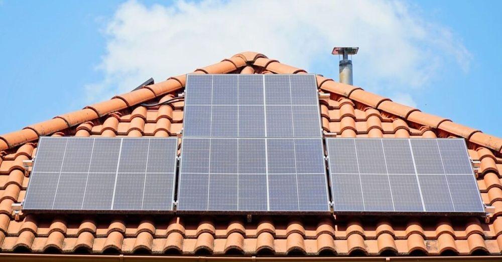 Valóban ingyenes az ingyenes napelem pályázat?